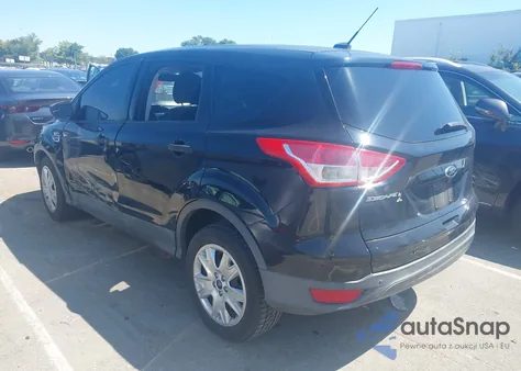 2016 Ford Escape S из США, поврежденный, VIN 1FMCU0F71GUC90219